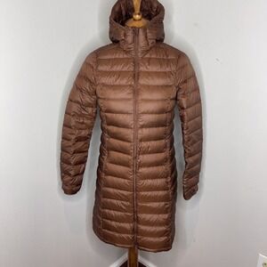 The Group‎ Babaton The Foundation Puffer Brown XS